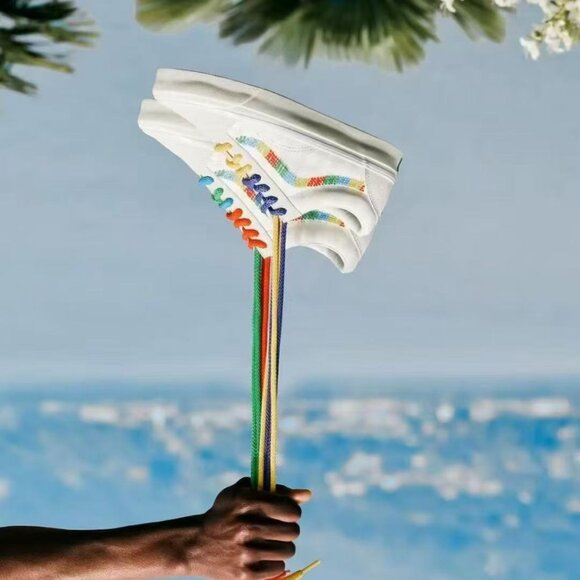 NIB Authentic Gucci x Vans Vault Suede OG Old Skool Rainbow Sneaker Trainer - Picture 9 of 9